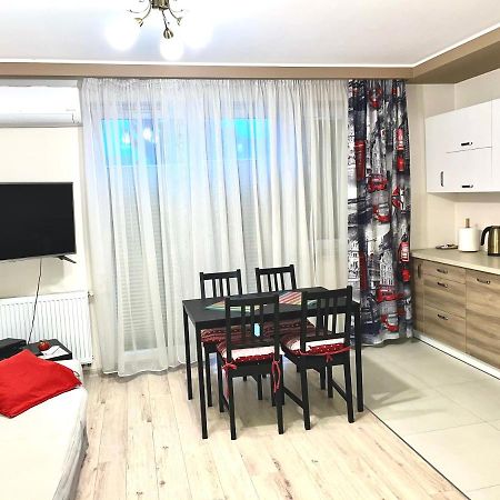 Apartament 48M W Centrum Grojca Grojec  Экстерьер фото