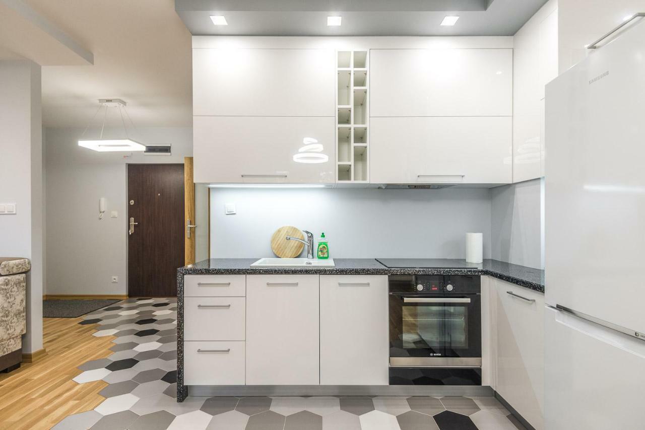 Apartament 48M W Centrum Grojca Grojec  Экстерьер фото