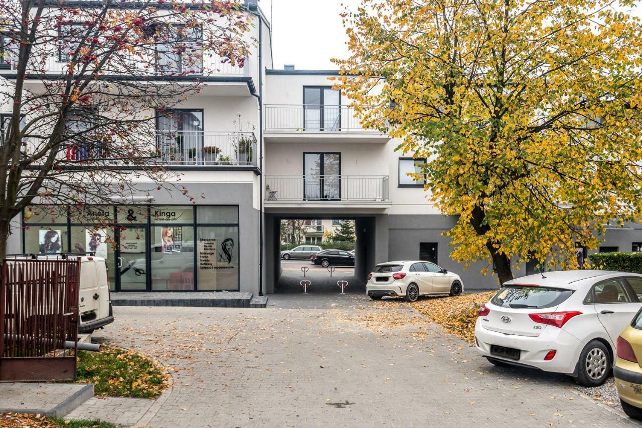 Apartament 48M W Centrum Grojca Grojec  Экстерьер фото