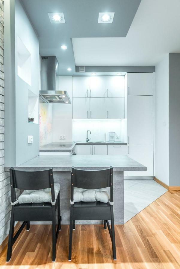 Apartament 48M W Centrum Grojca Grojec  Экстерьер фото